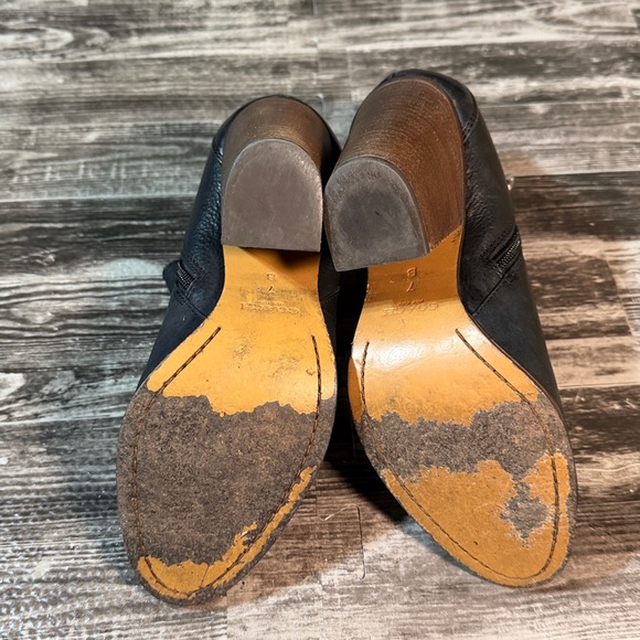 Coach Hewes Black Leather Ankle Boots - Picture 11 of 13